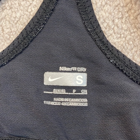 NIKE Tank Top with Built-In Sports Bra - Picture 4 of 4